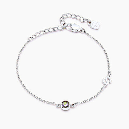 side-set-initial-birthstone-bracelet — Silver / Aug-Peridot